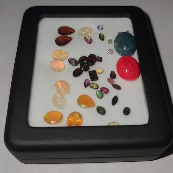 Mix gem stone lot - Picture 3 of 3